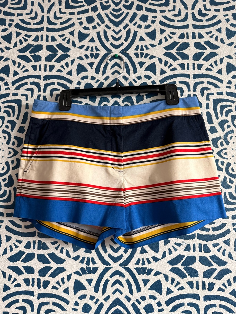 BCBG multicolor striped shorts Sz M